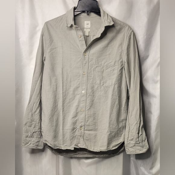 H&M Other - H&M LOGG Button down shirt, regular fit